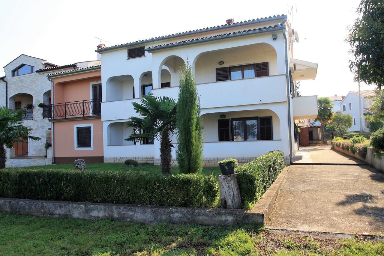 Apartments Livio Stranici Rosini Exterior photo